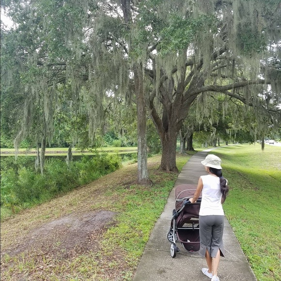 Top seller.. 5 star reviews... Fast shipper! - Picture 5 of 5